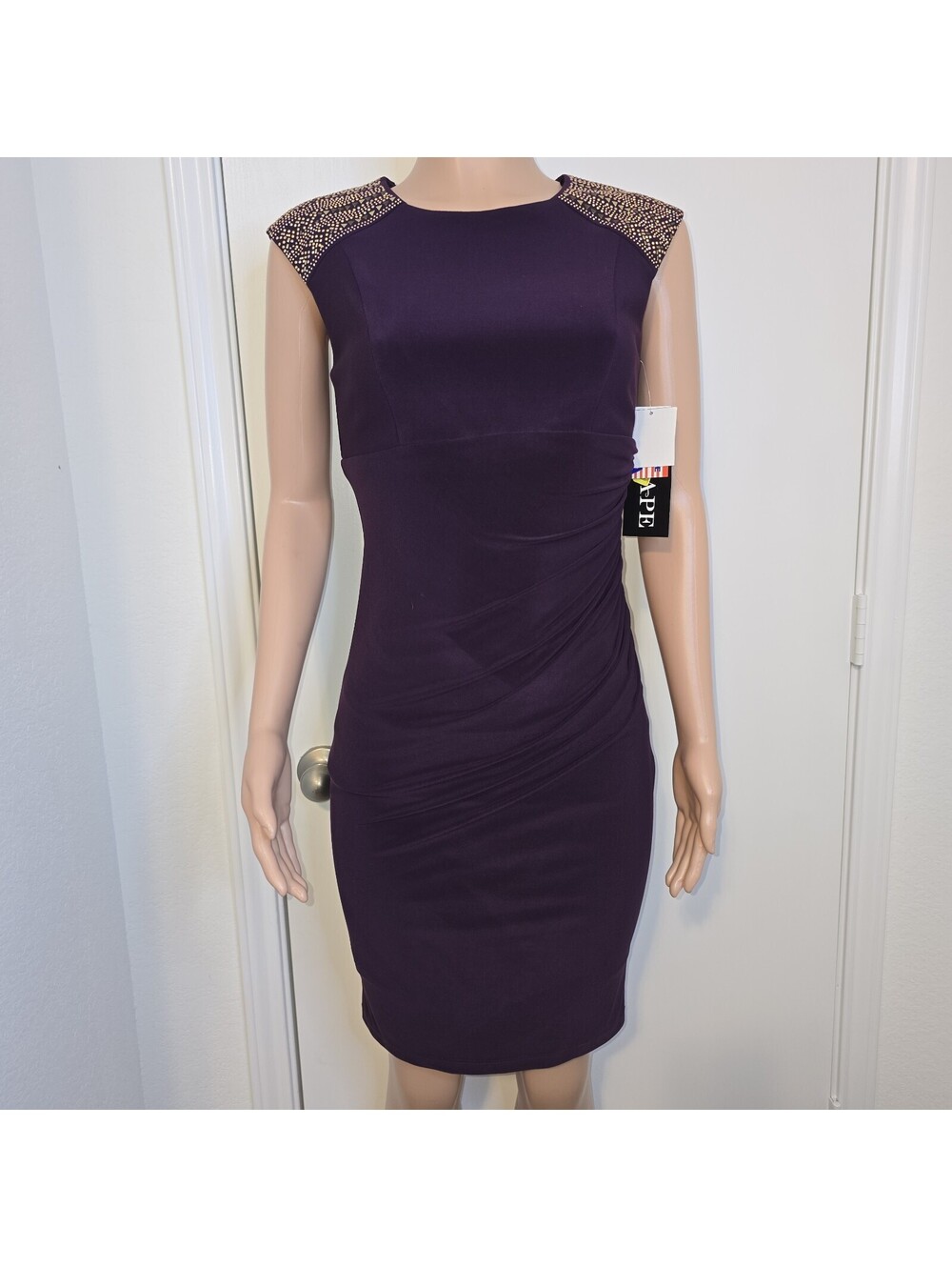 Xscape Sheath Dress Women's Sz 4 Plum Purple Ruched Cap Sleeve Studded USA Made